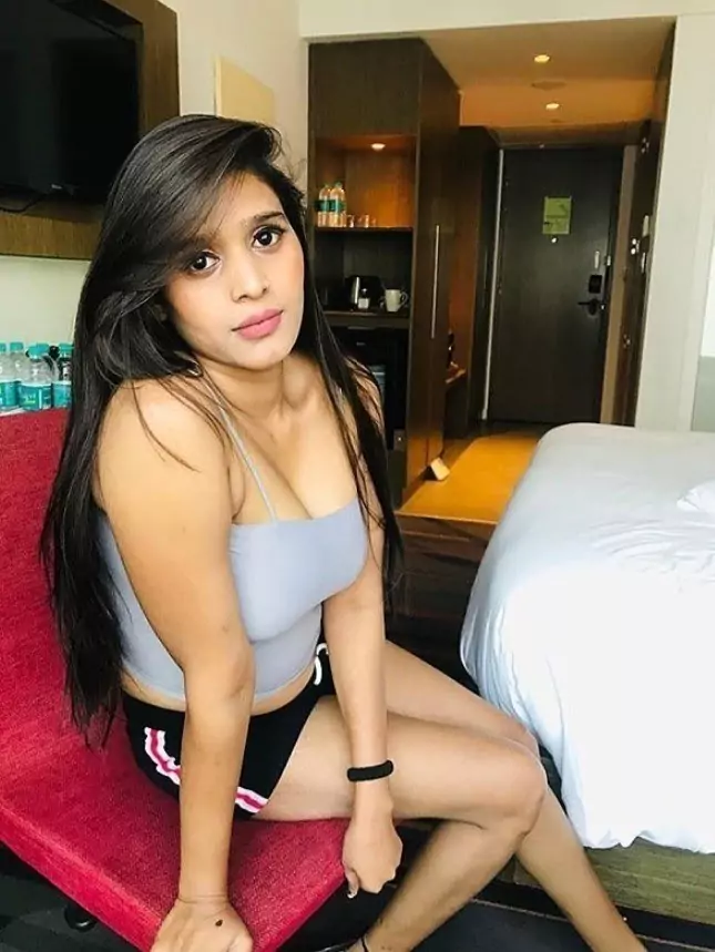 कॉल गर्ल्स सर्विस  चकराता